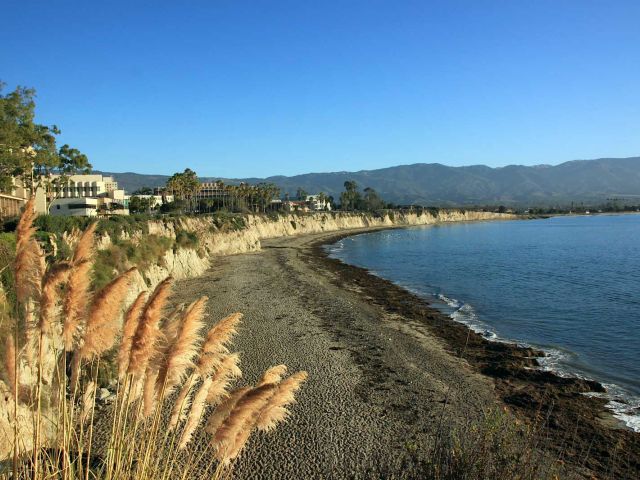 Campus point bluffs.  Credit: Julie Simpson